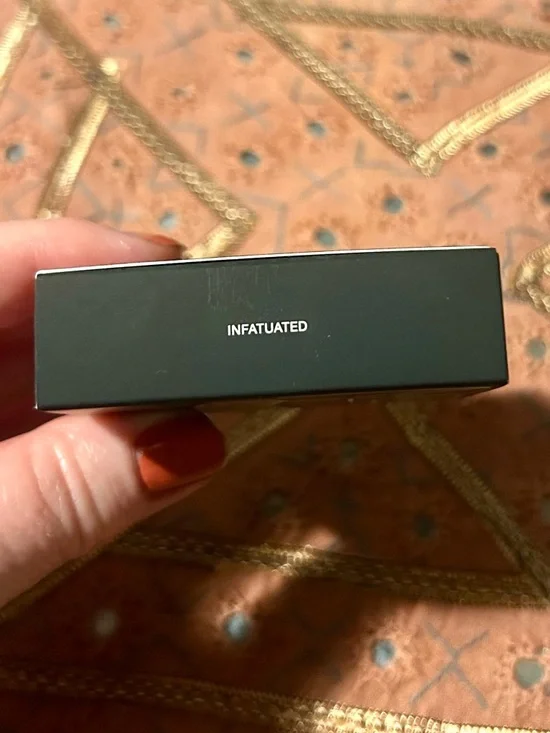 NARS Powder Blush in Infatuated - Picture 5 of 5